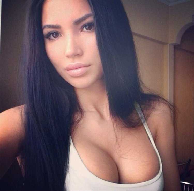 Модель Светлана Билялова селфи