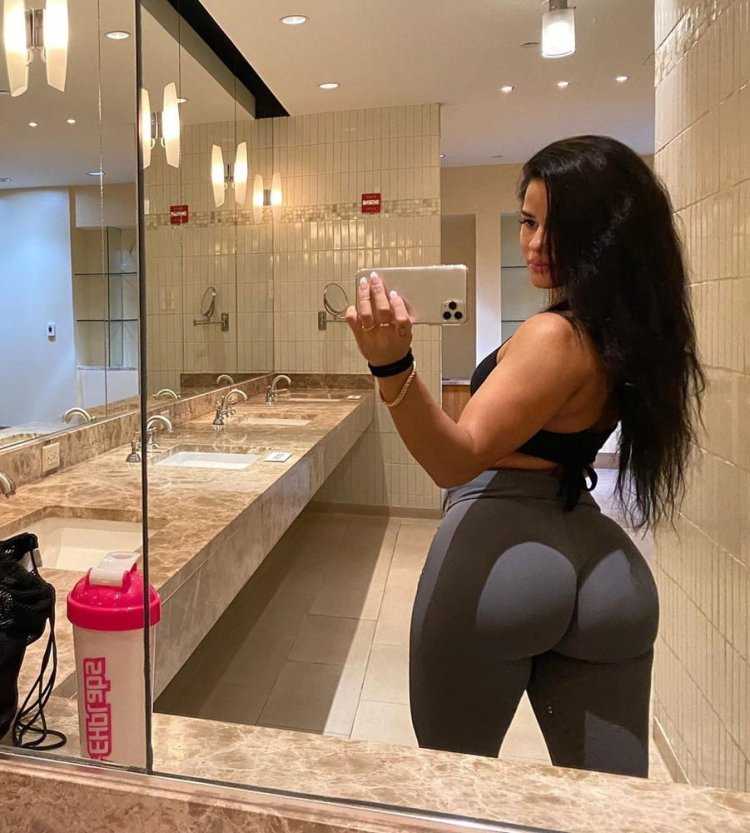 Katya Henry слив