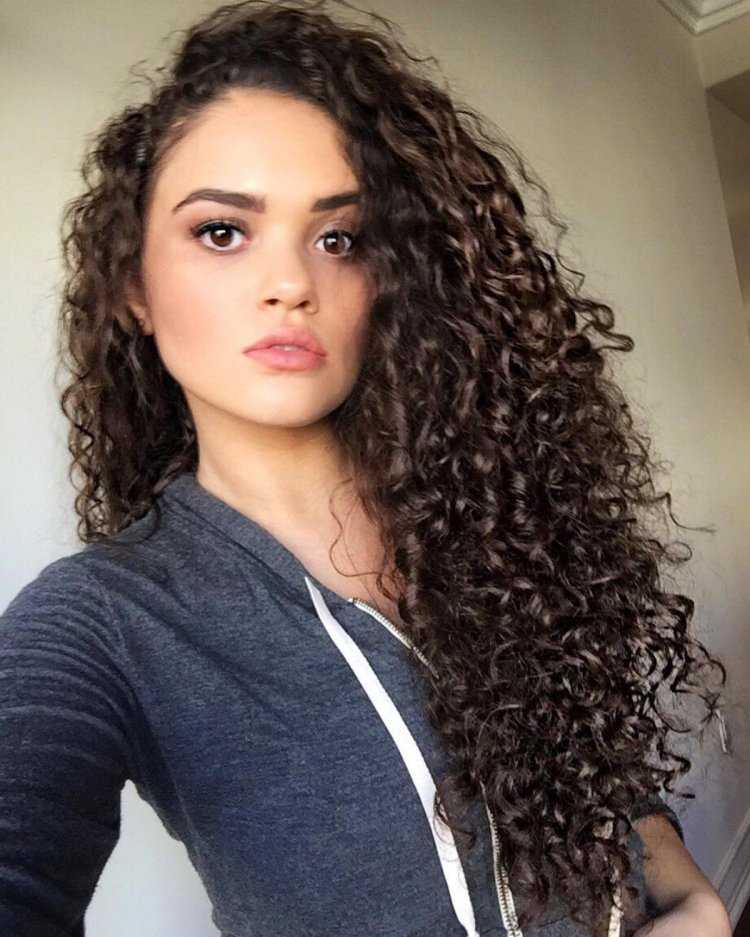 Мэдисон Петтис кудрявая сериал