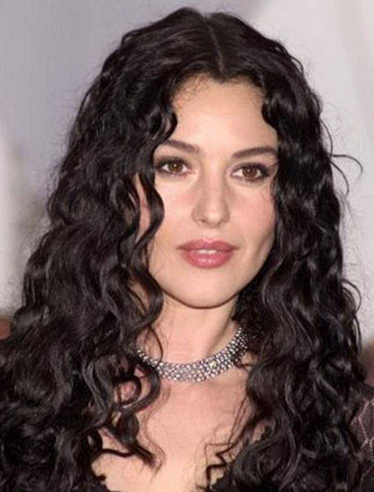 Модель Кьяра Шелси