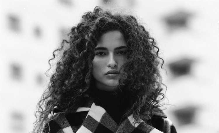 Флавия Сантьяго