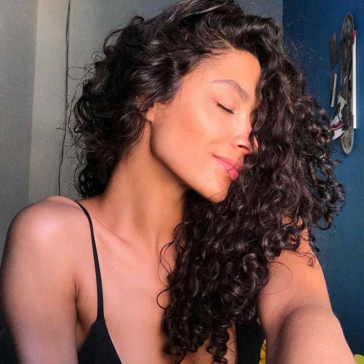 Кудрявая итальянка