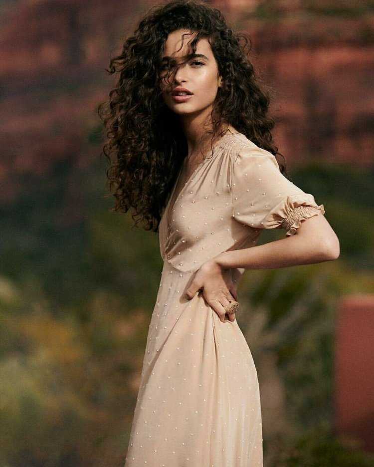 Кьяра Шелси волосы