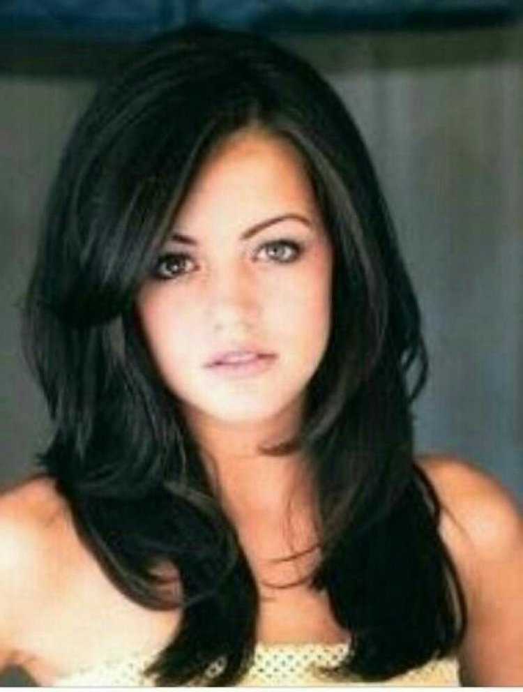 Каскад на средние волосы черные волосы