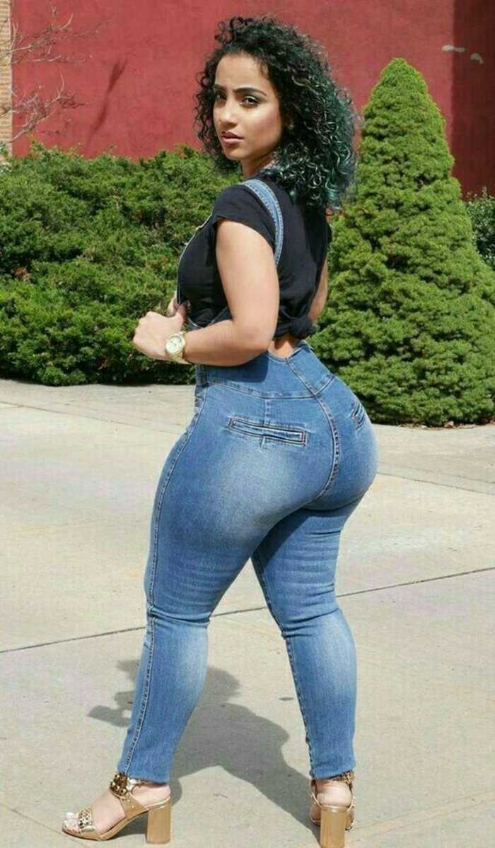 Джулия Бутт