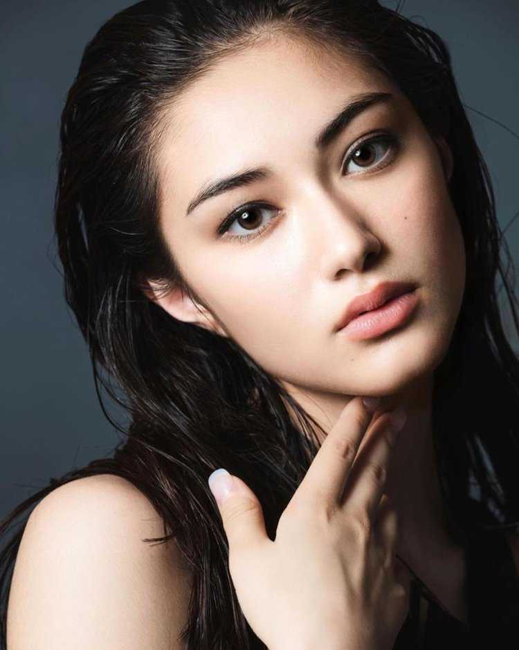 Армянская фотомодель