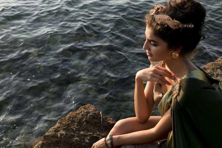 Андри Kаратони