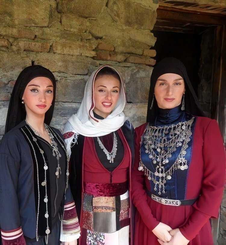 Грузинская форма