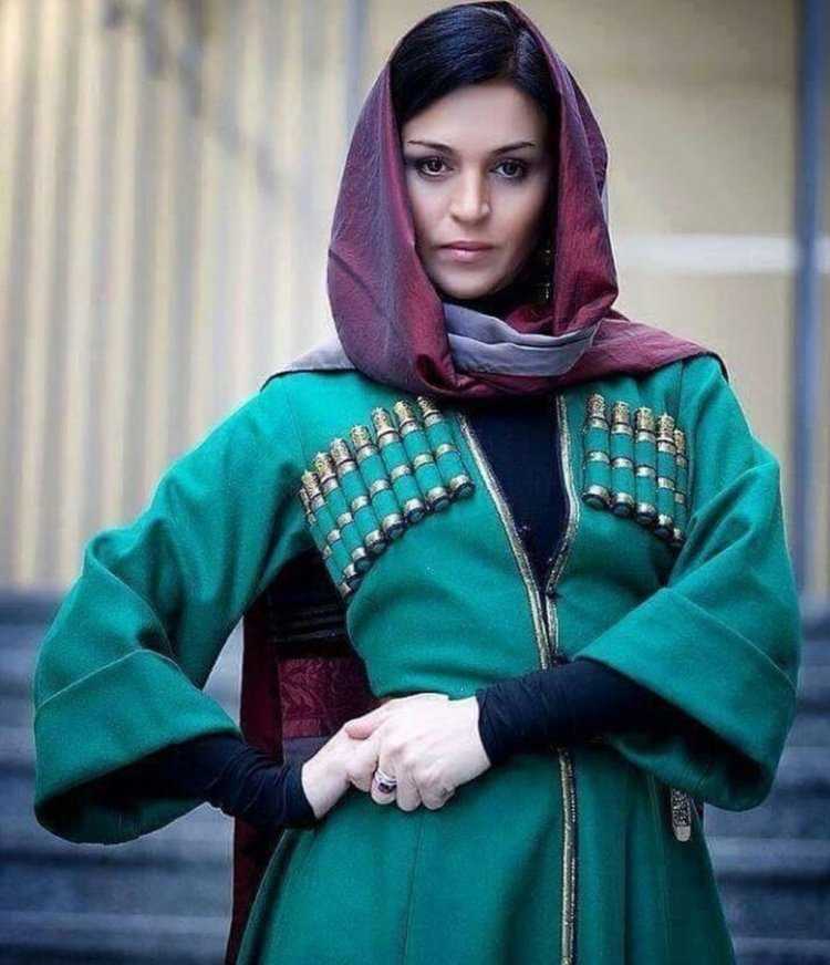 Armenia Cosplay