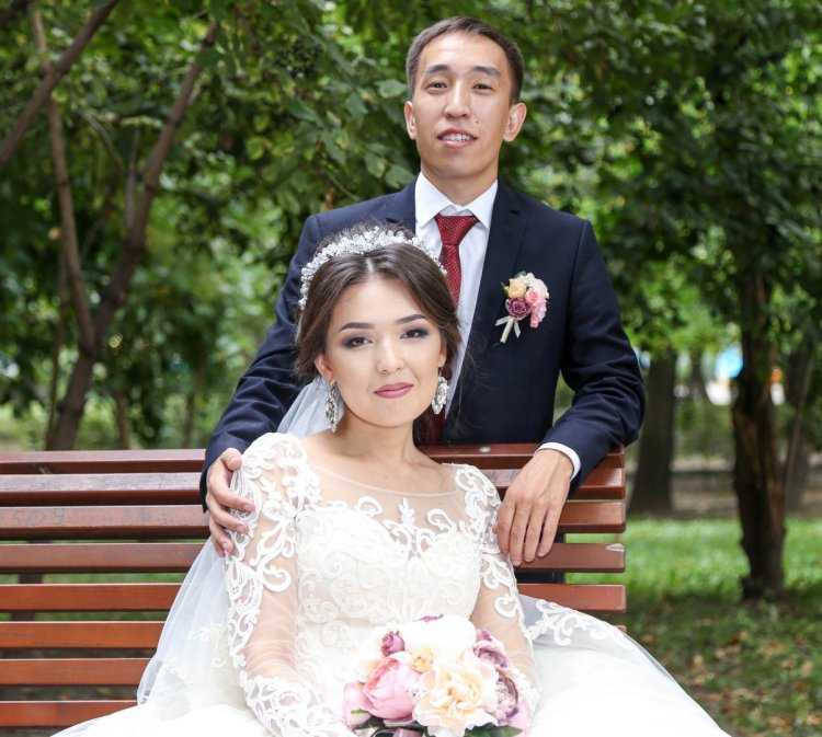 Саукеле невеста вектор