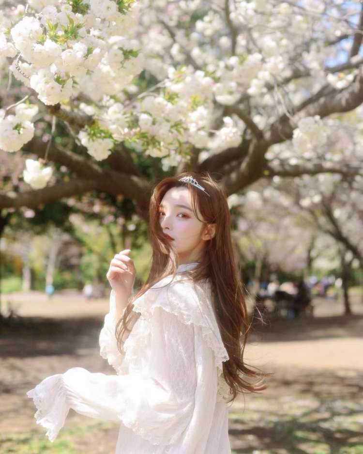 Ким на Хи модель Нахи корейская