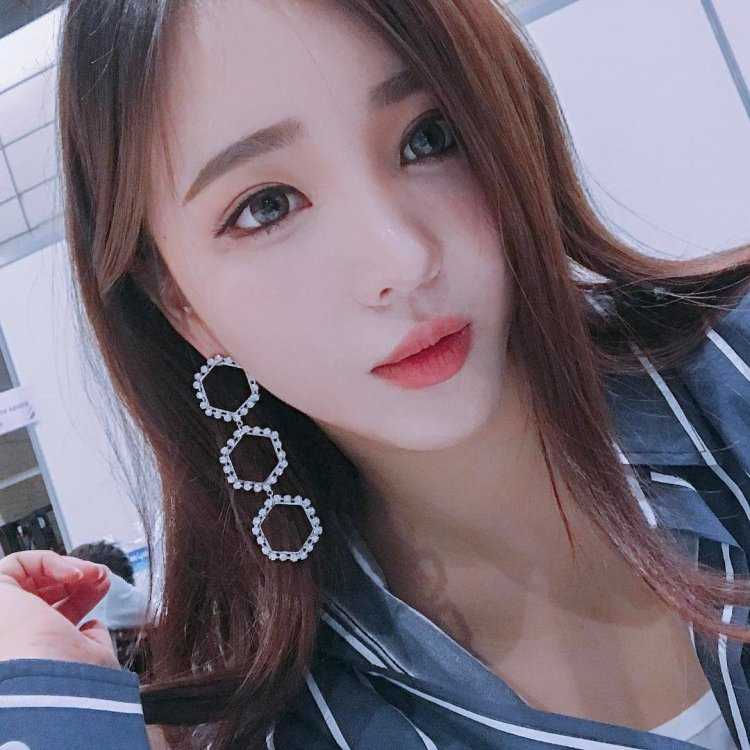 Кореянки Ольджан профиль