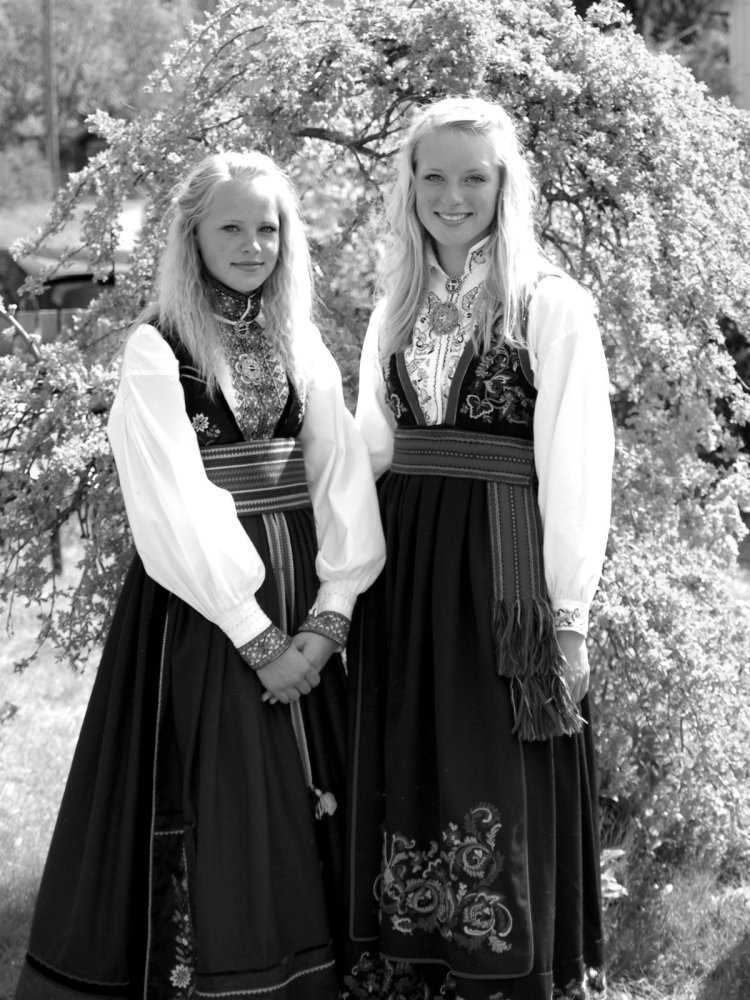 Бюнад костюм норвежский национальный