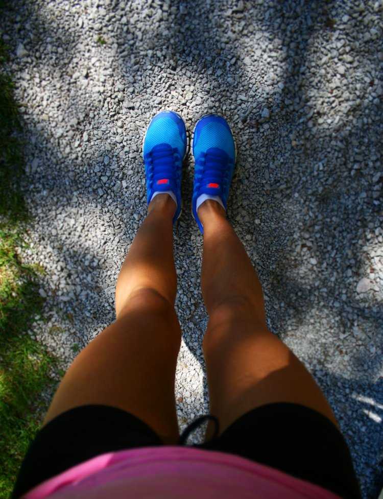 Ноги сверху вниз