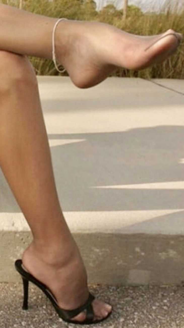 Красивые ноги женщин