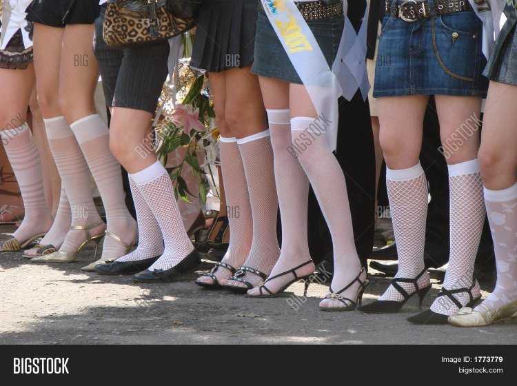 Красавицы в носках