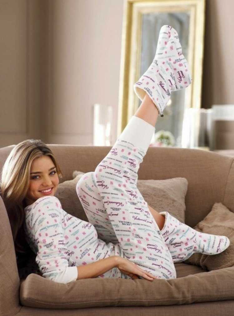 Миранда Керр в 14 лет в пижаме