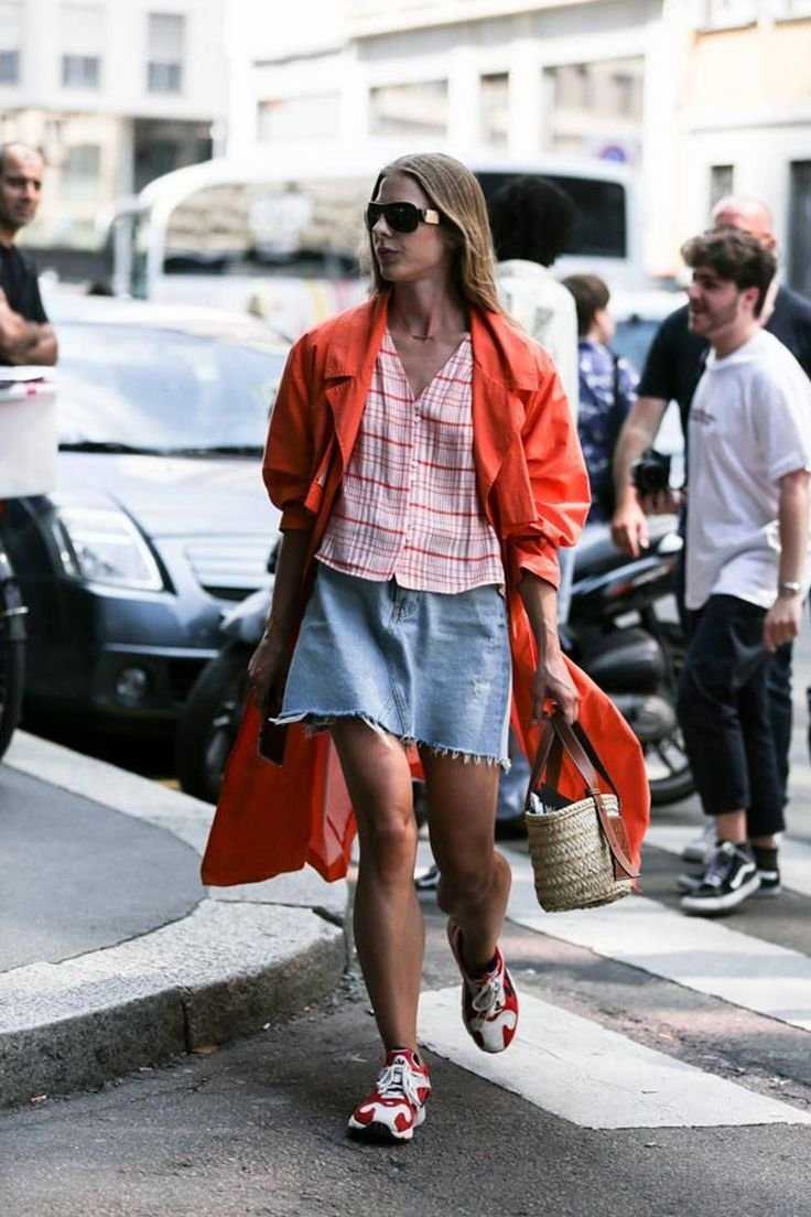 Итальянка на улице