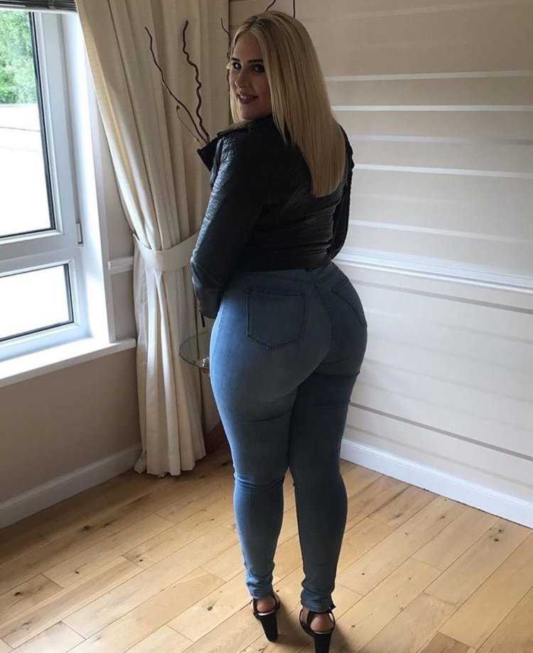 Виктория Ломба (Victoria Lomba) ass