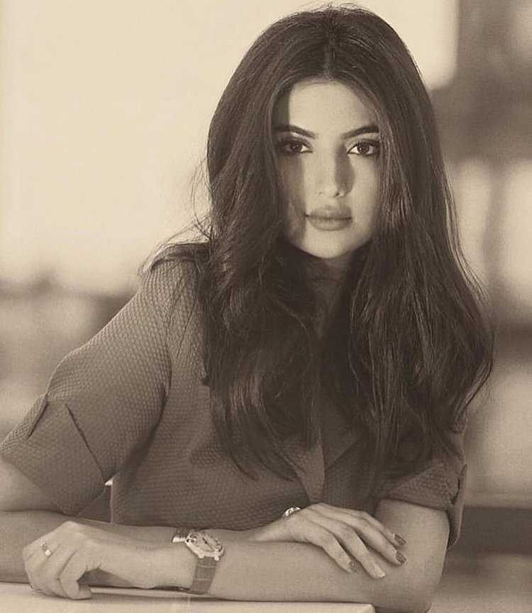 Азербайджанка Амина