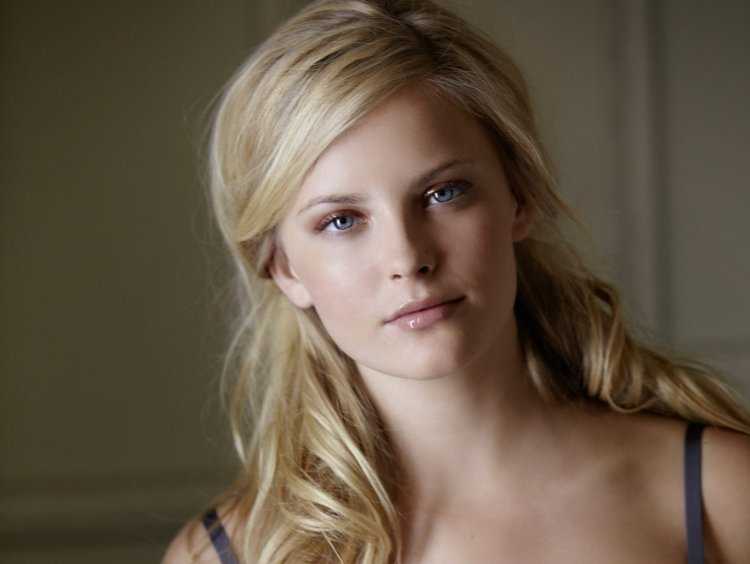 Петра Силандер, Швеция