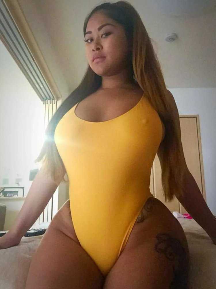 Tsubasa Akimoto Swimsuit