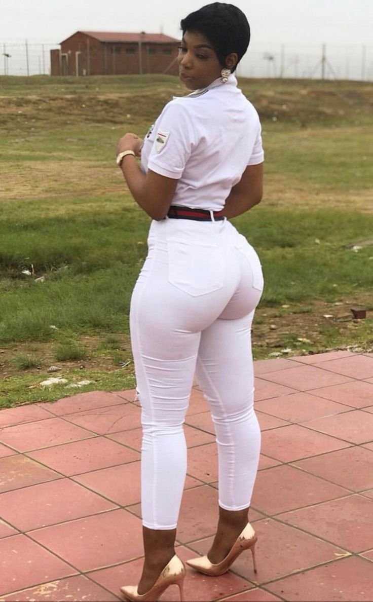 Белые женщины с большими попками