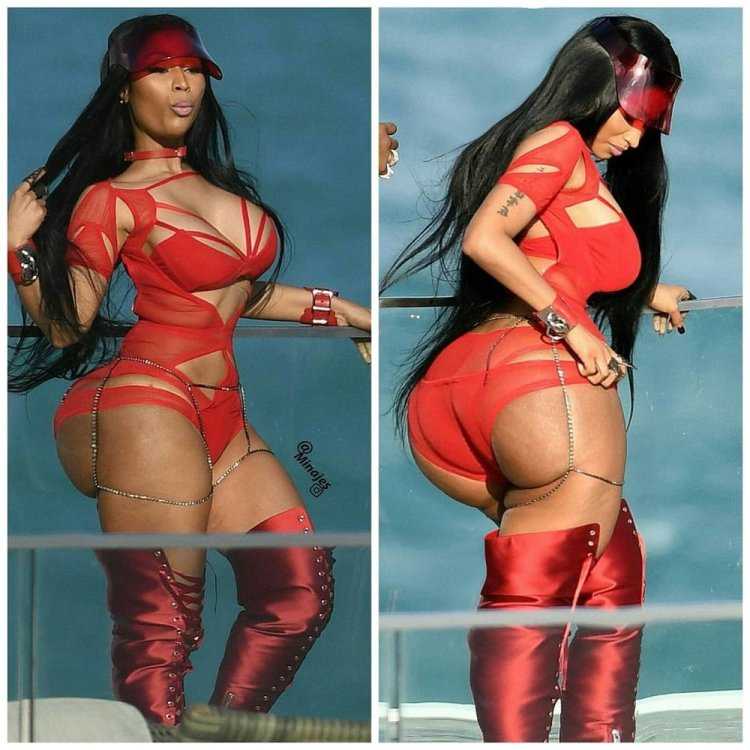 Ники Минаж ягодицы