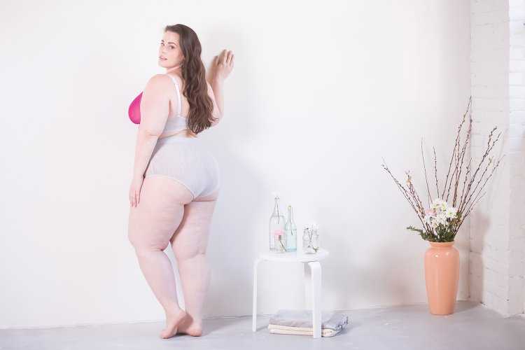 Ioana Chira попа