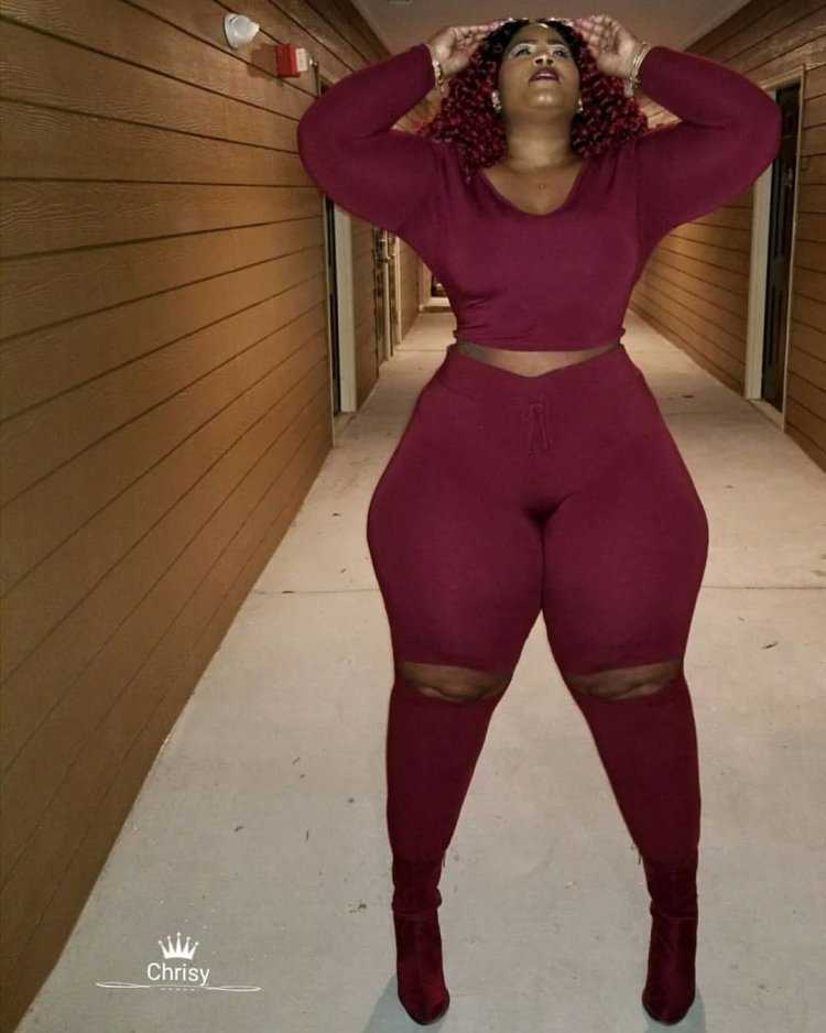 Толстая черная вдова Marvell