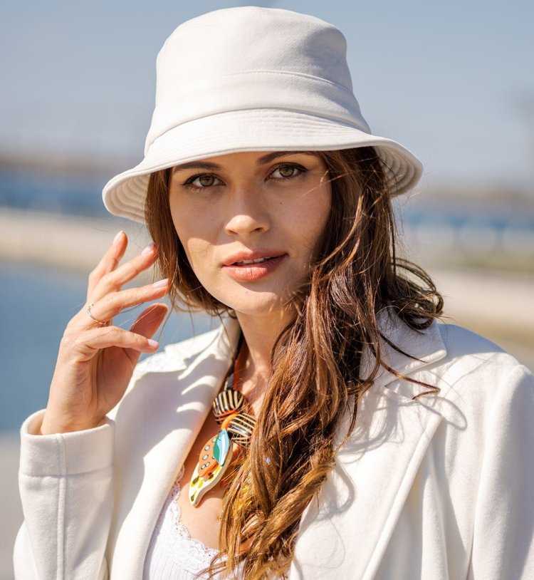 Панама женская