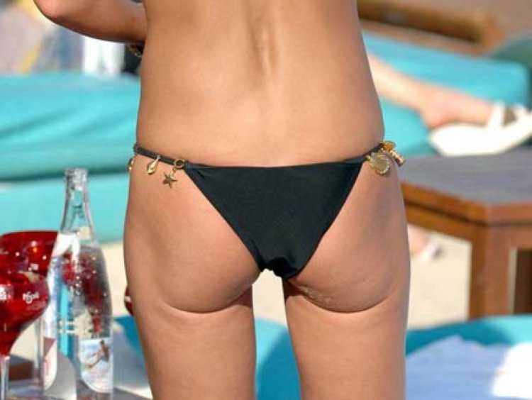 Плоская попа