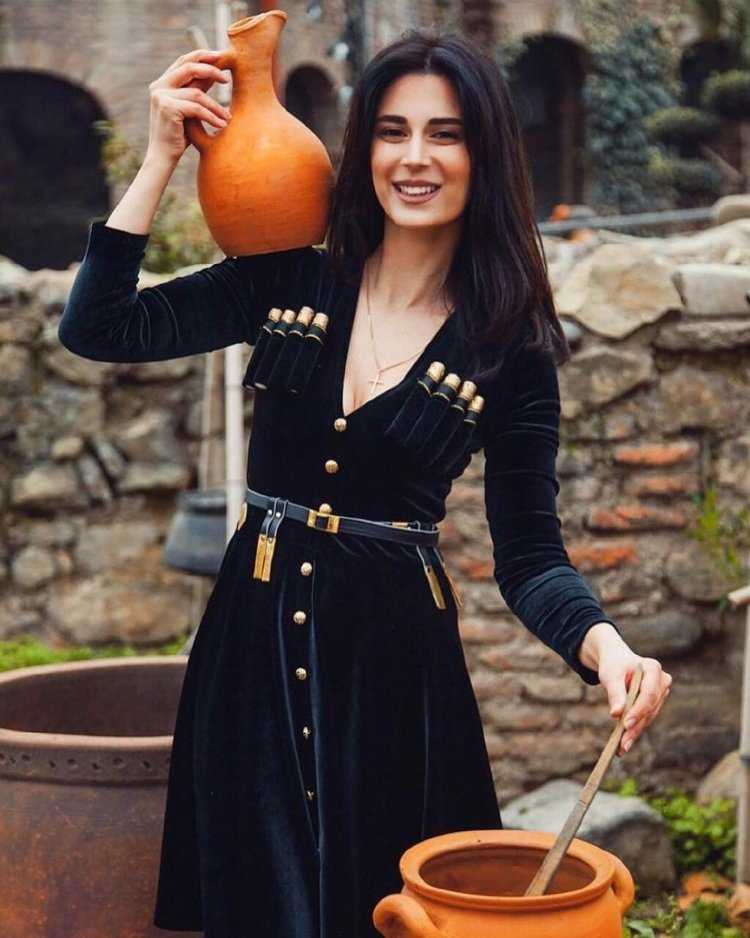 Грузинское платье