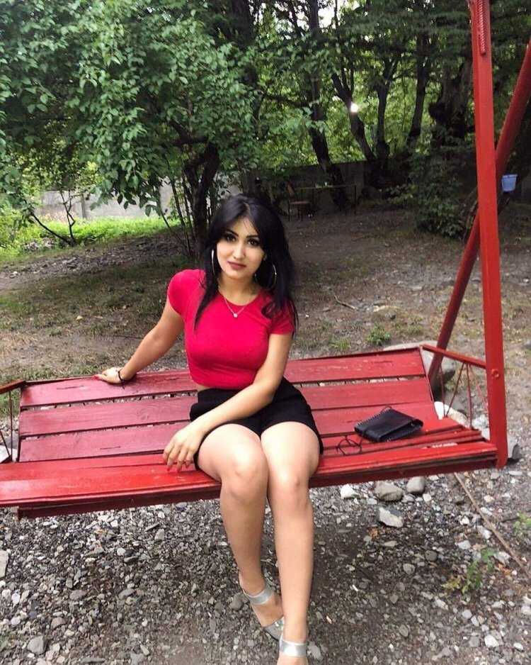 Красивые армянские женщины