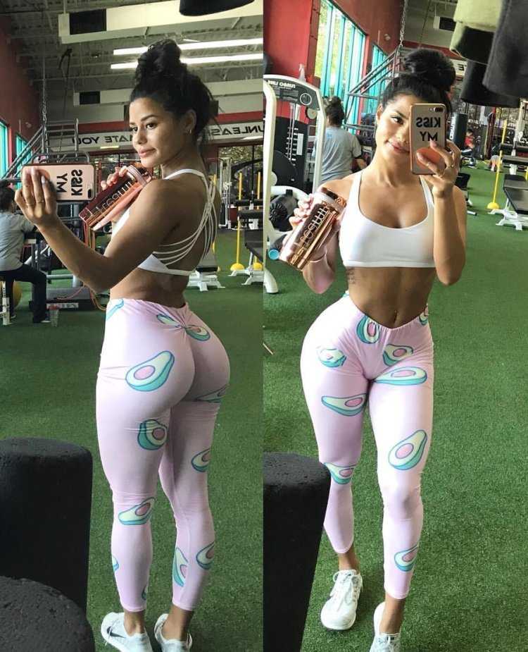 Katya Elise и Henry leggins