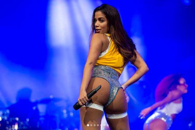 Anitta Piradinha