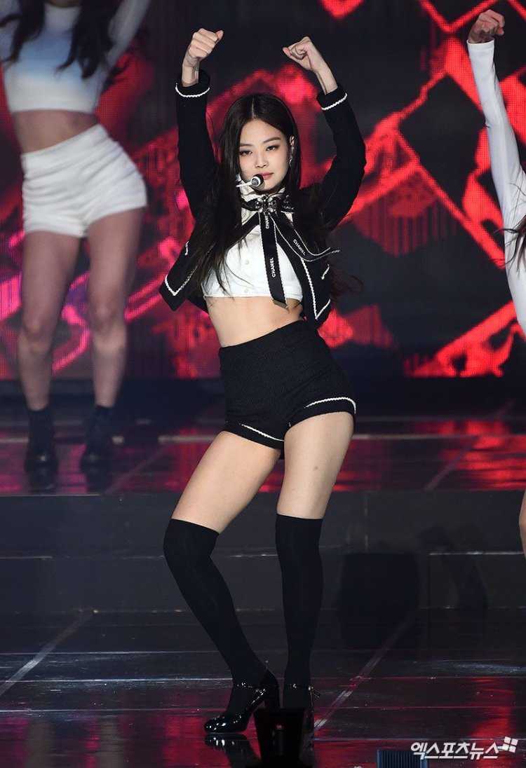 Танцы кореянок