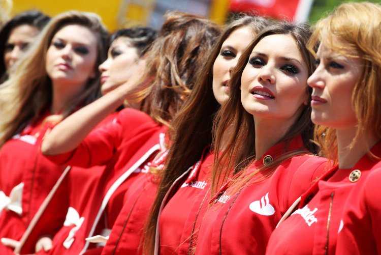 Девушка из Испании