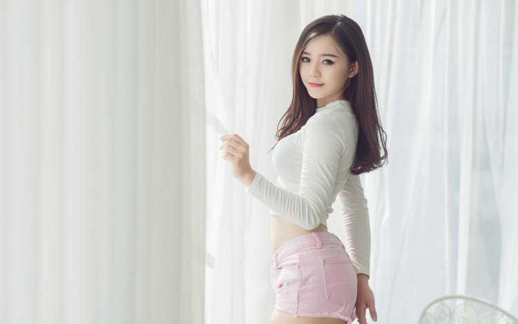 Обои на телефон азиатки