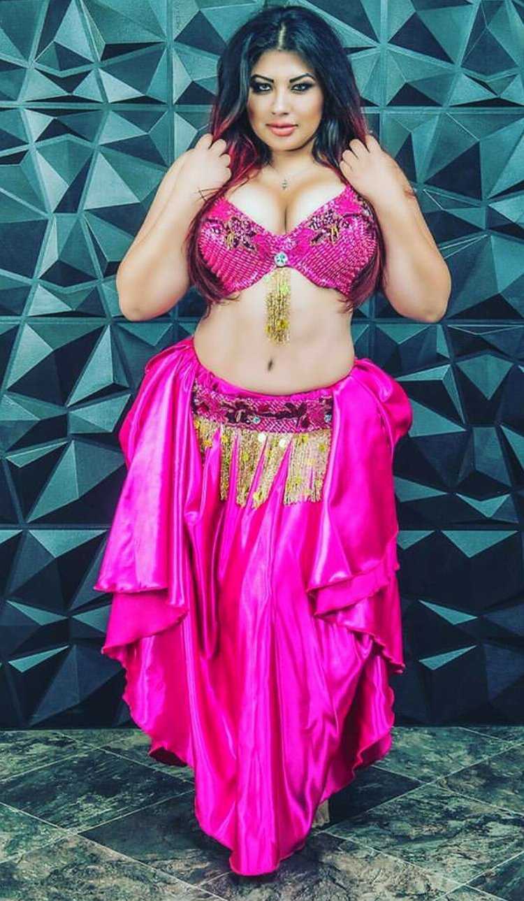 Модель Plus-Size Диана Сирокай