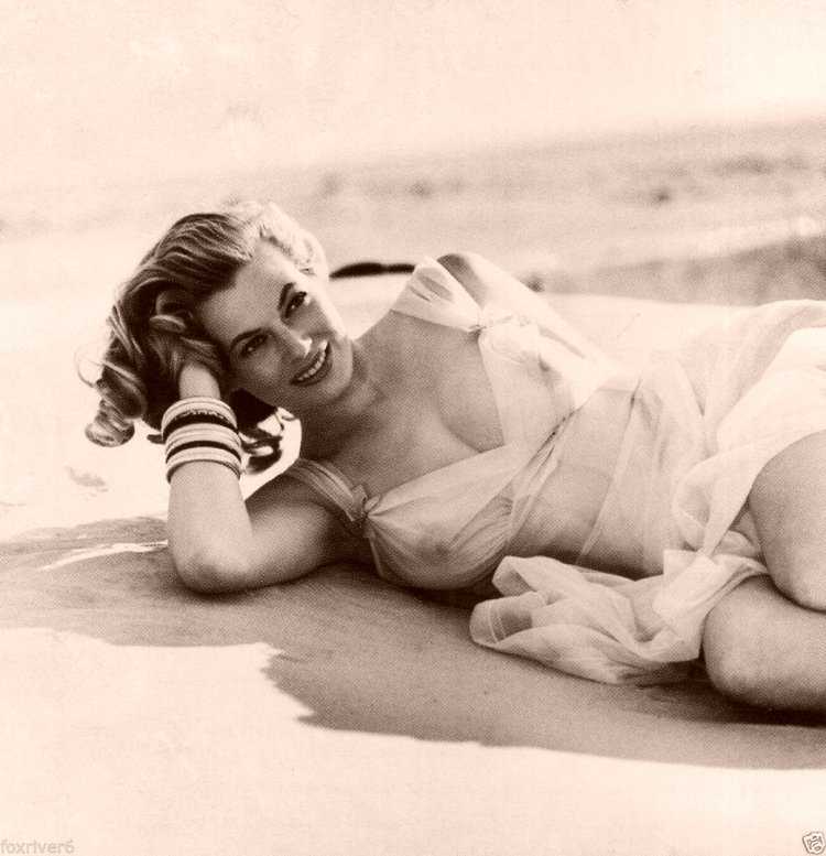 Экберг шведская актриса