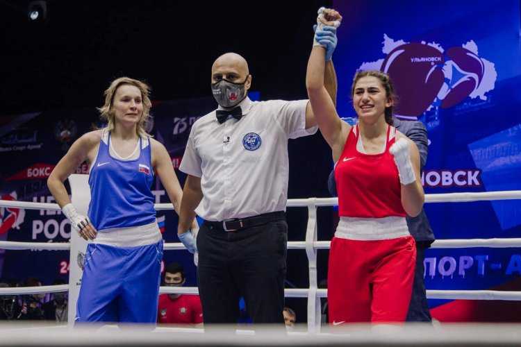 Мария Уракова бокс