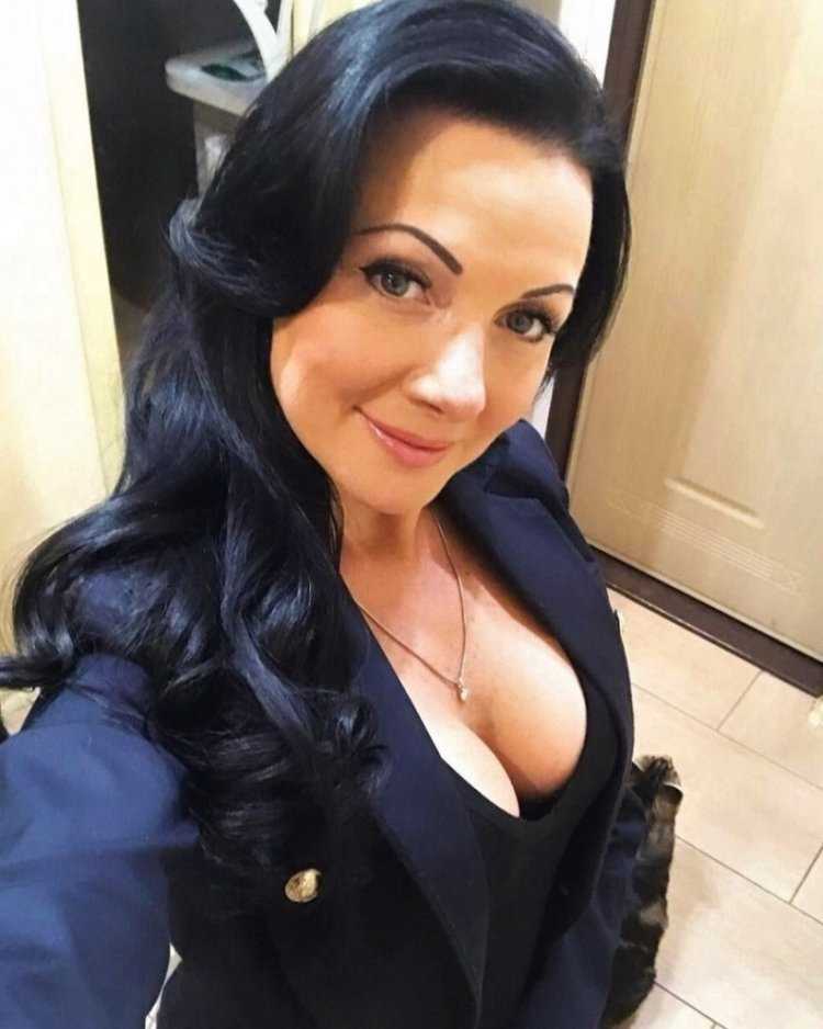 Богатые и одинокие женщины