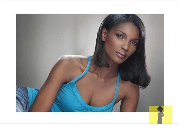 Русская смуглая девушка25