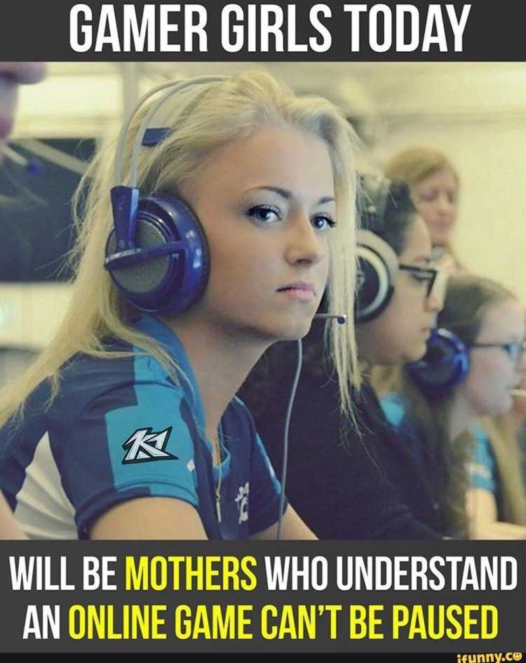 Русские девушки киберспортсмены25