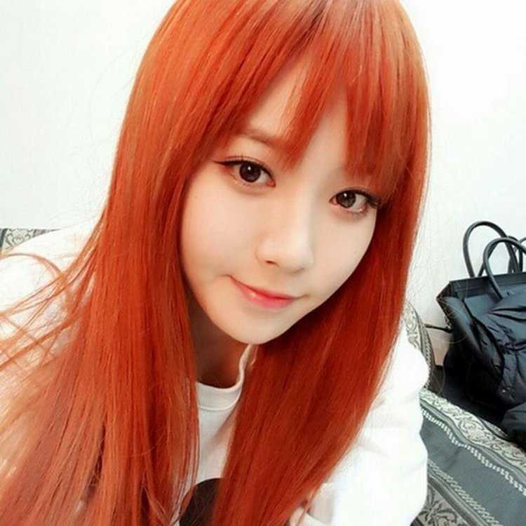 Рыжеволосая кореянка ulzzang