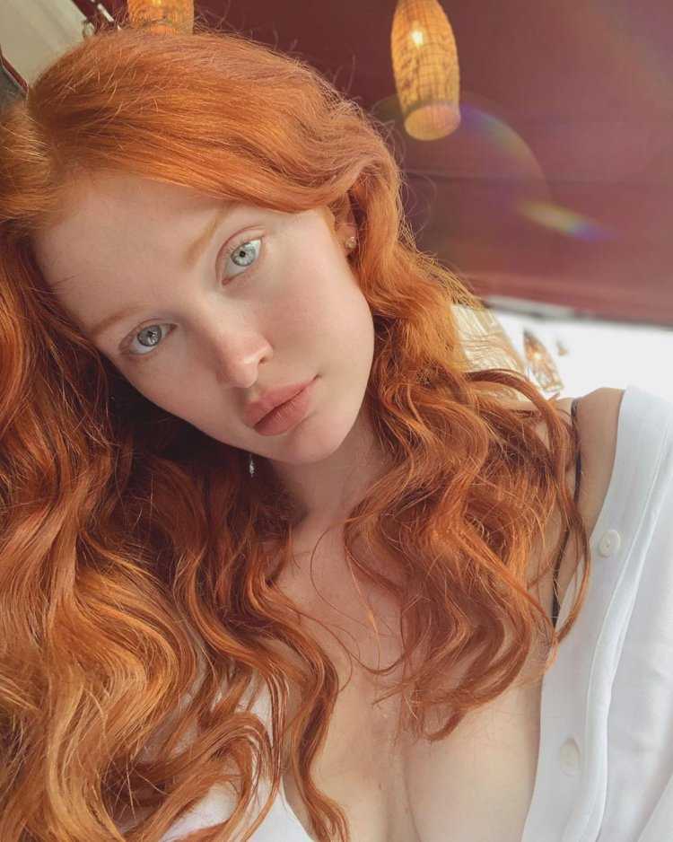 Анджелина Мишель рыжая