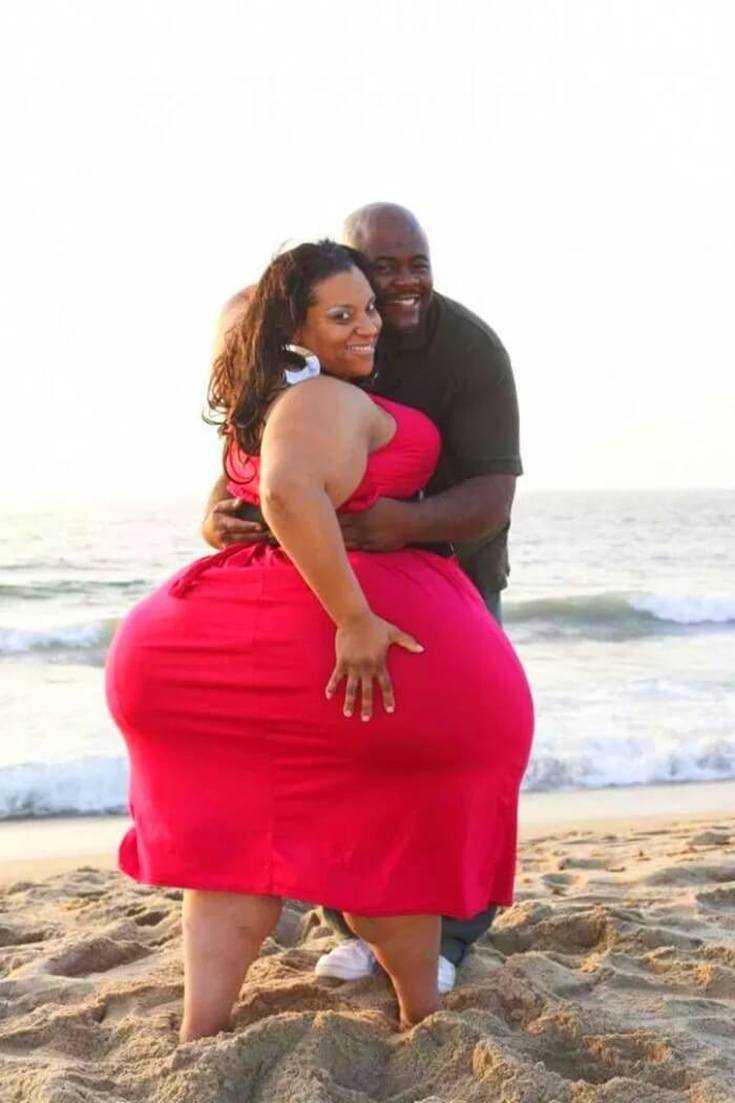 Самая гигантская жопа в мире