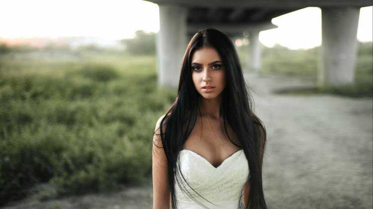 Дарина Приходько модель брюнетка