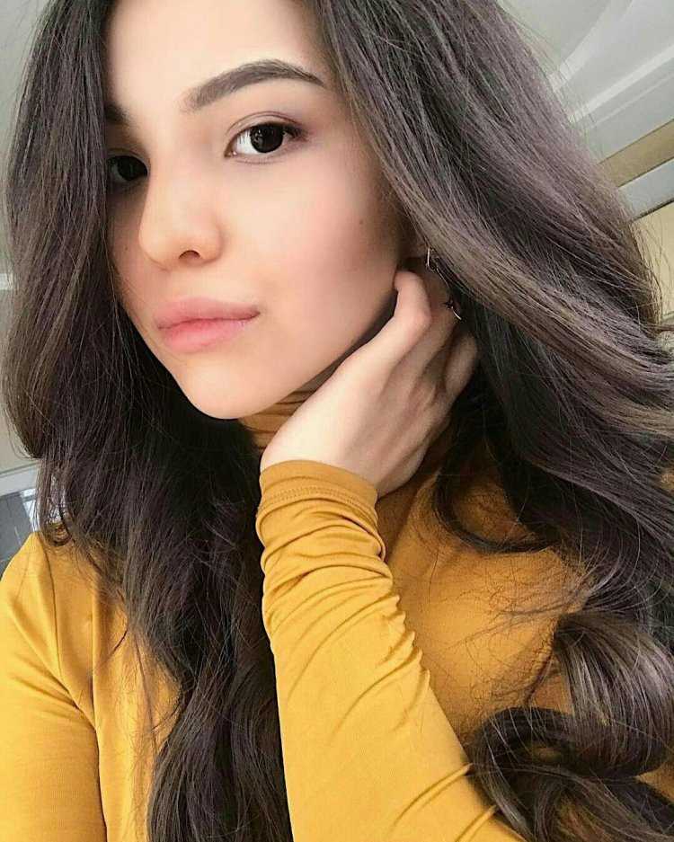 Кыргызские девушки